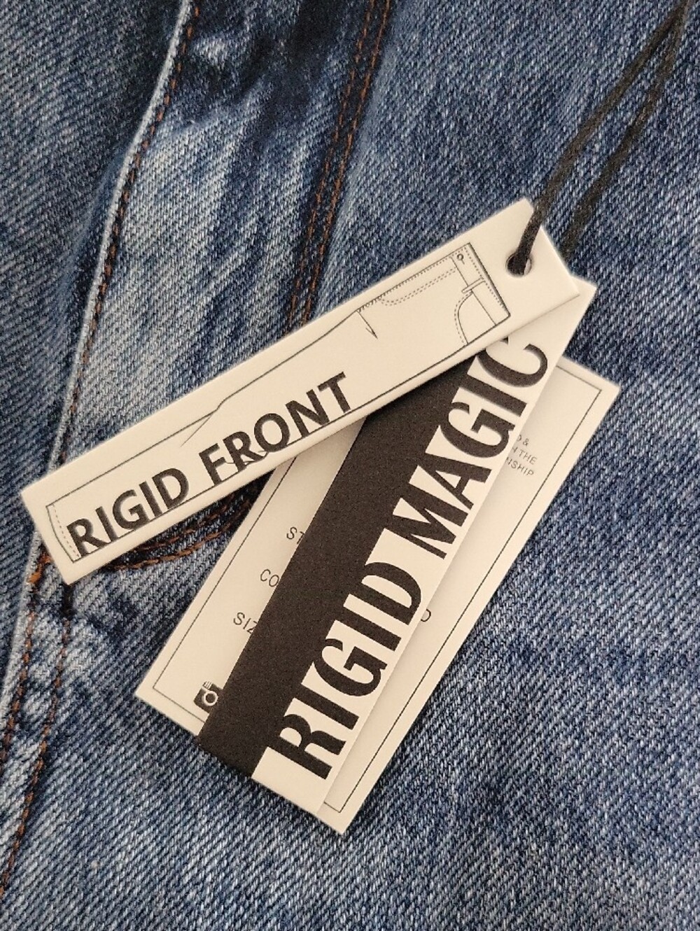 Judy Blue 2xl Rigid Magic Denim Shorts NWT - Picture 2 of 5